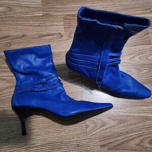 Bijou Electric Blue heeled ankle boots size 9.5 W